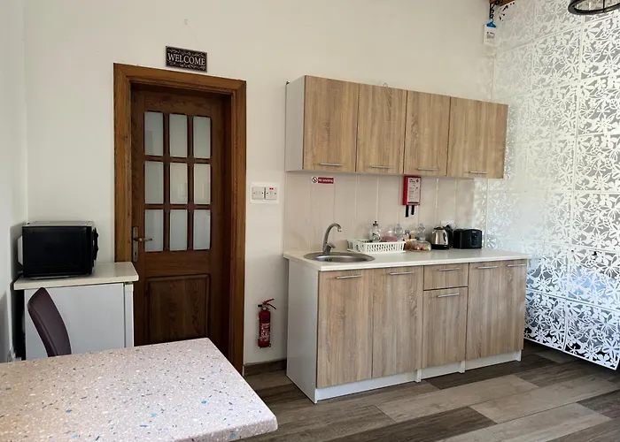 Private One Bedroom Close To Airport In Luqa