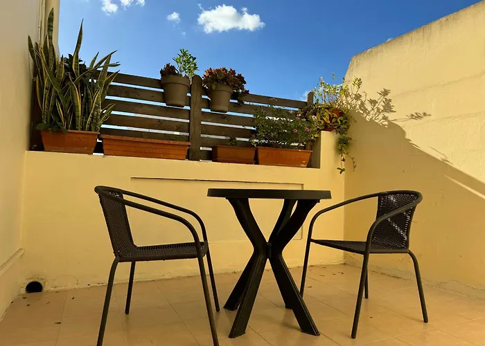 Private One Bedroom Close To Airport In * Luqa